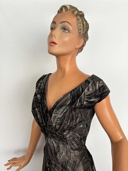 M | 1950s Grey Taffeta Evening Dress with Flock Print