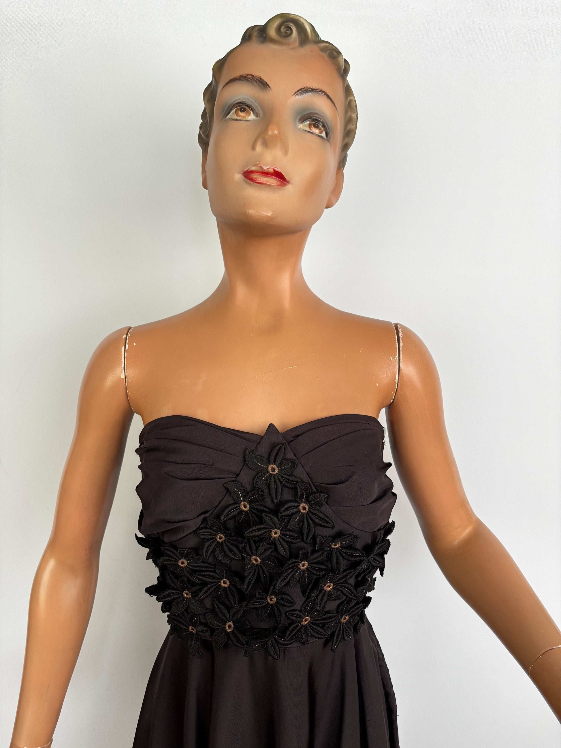 S | 1950s Black Taffeta Strapless Cocktail Dress with Appliqué Flowers