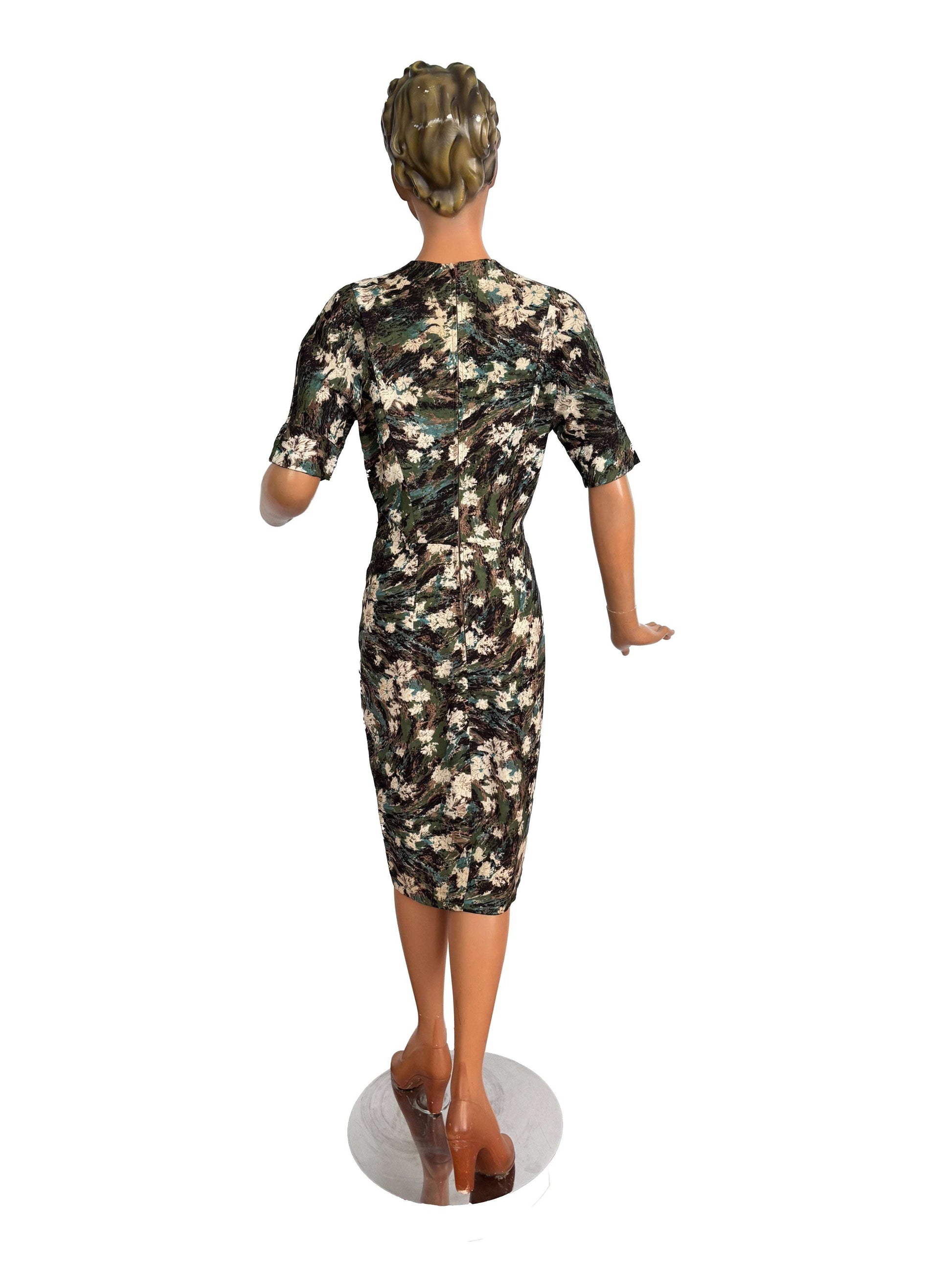 L | 1950s Wool Dress in Green, Brown and Cream Floral Pattern