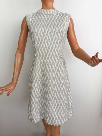 M | 1960s Leslie Fay Silver Lurex Knit Dress