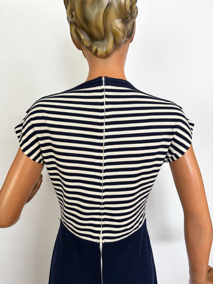 S/M | Early 1960s Courtaulds Courtelle Nautical Knit Dress