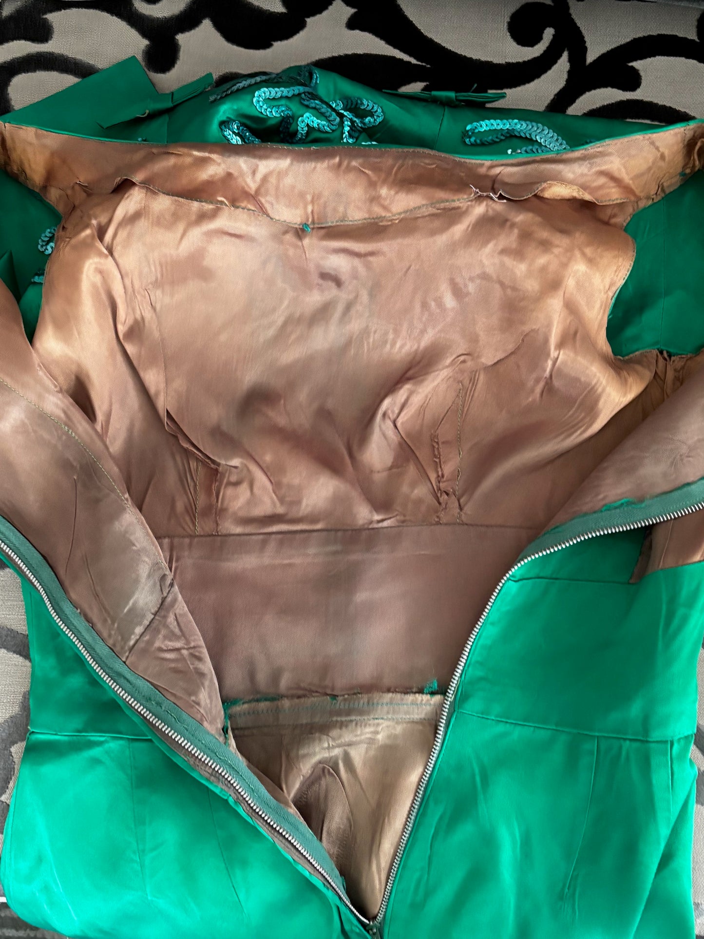 S | 1950s/60s Green Satin Cocktail Dress With Sequins