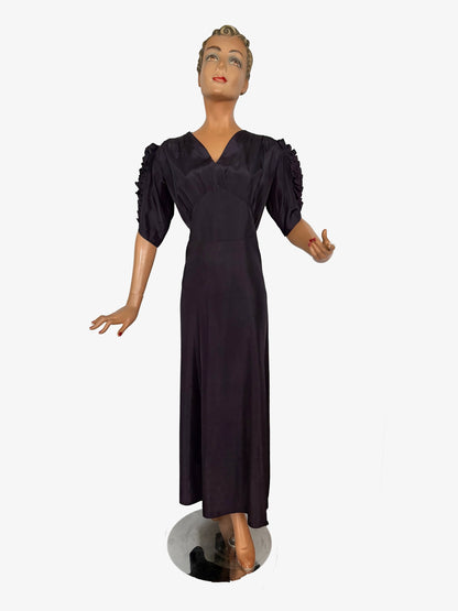 XL | Late 1930s Evening Dress With Ruched Sleeves