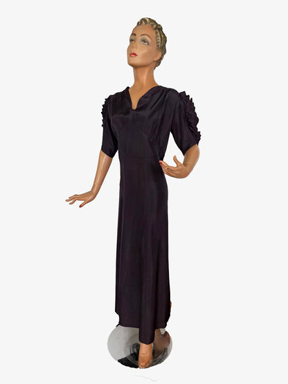 XL | Late 1930s Evening Dress With Ruched Sleeves
