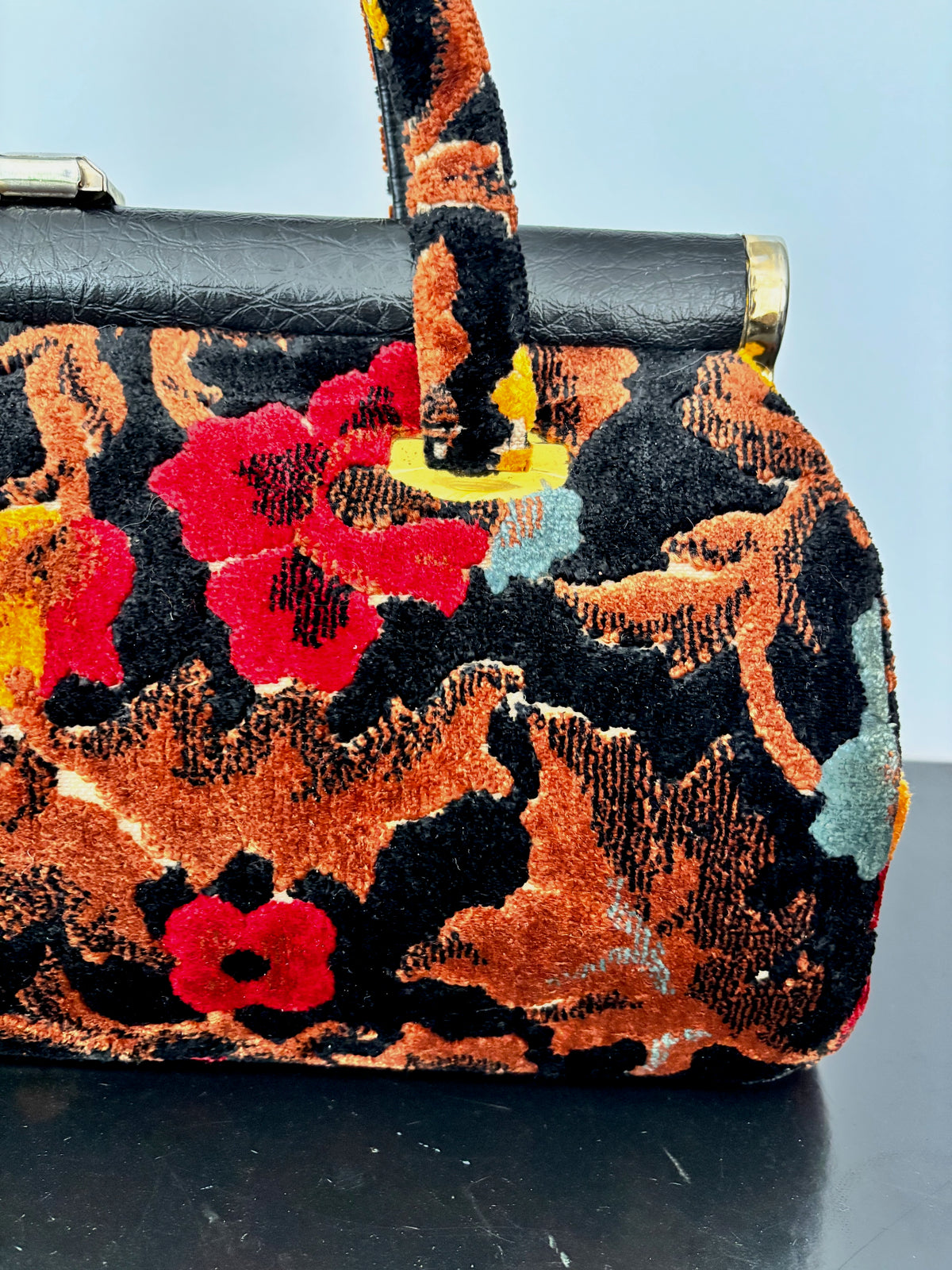 1960s J.R. Florida Floral Velvet Handbag