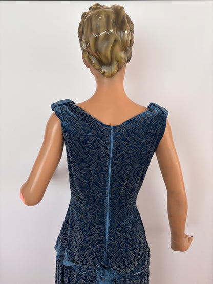 XS/S | Late 1930s Blue Devoré Velvet Dress With Metallic Pattern