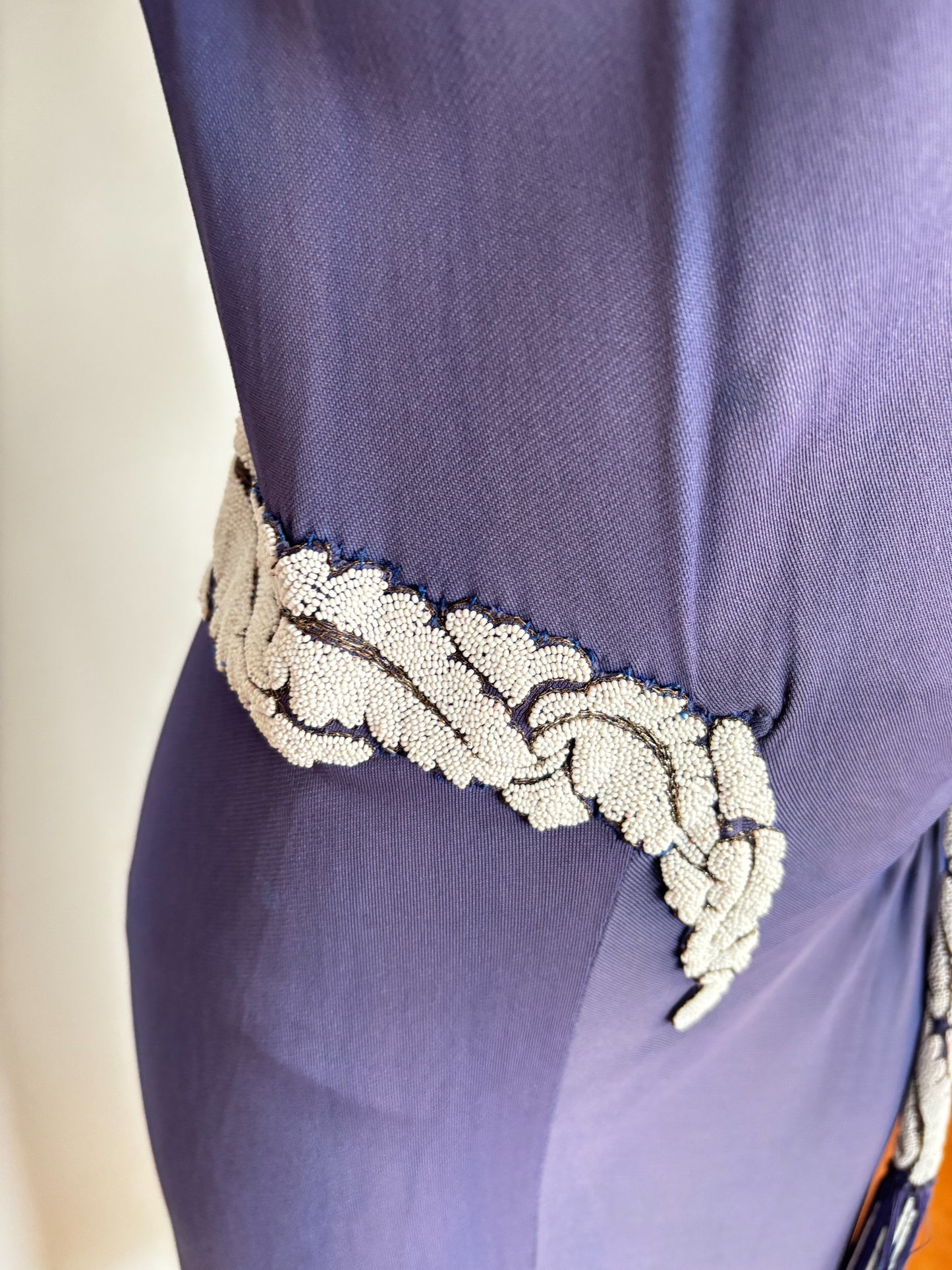 Wounded - 1930s Seed Beads Tassel Dress | S