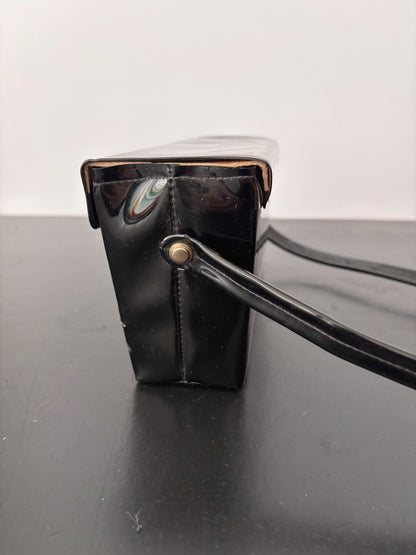 1960s Black Patent Box Handbag with Adjustable Handle