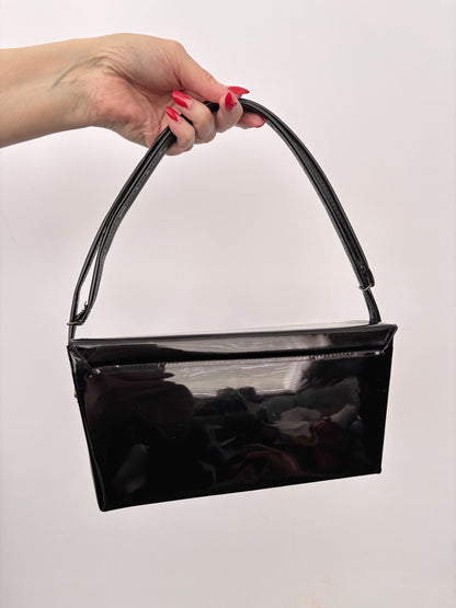 1960s Black Patent Box Handbag with Adjustable Handle