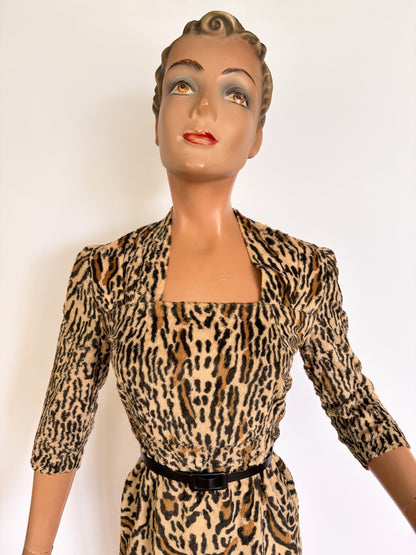 XS | 1950s Leopard Print Bombshell Wiggle Dress