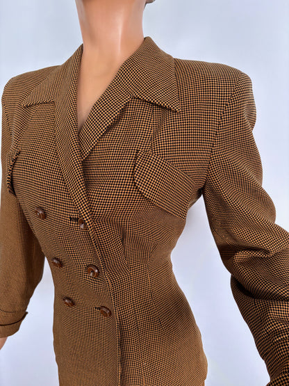 Jacket M, Skirt XS | 1940s Houndstooth Wool Gabardine Suit