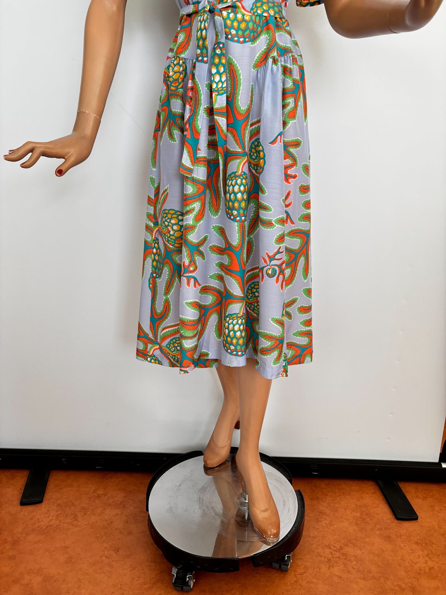 1940s Silk Novelty Print Dress | S