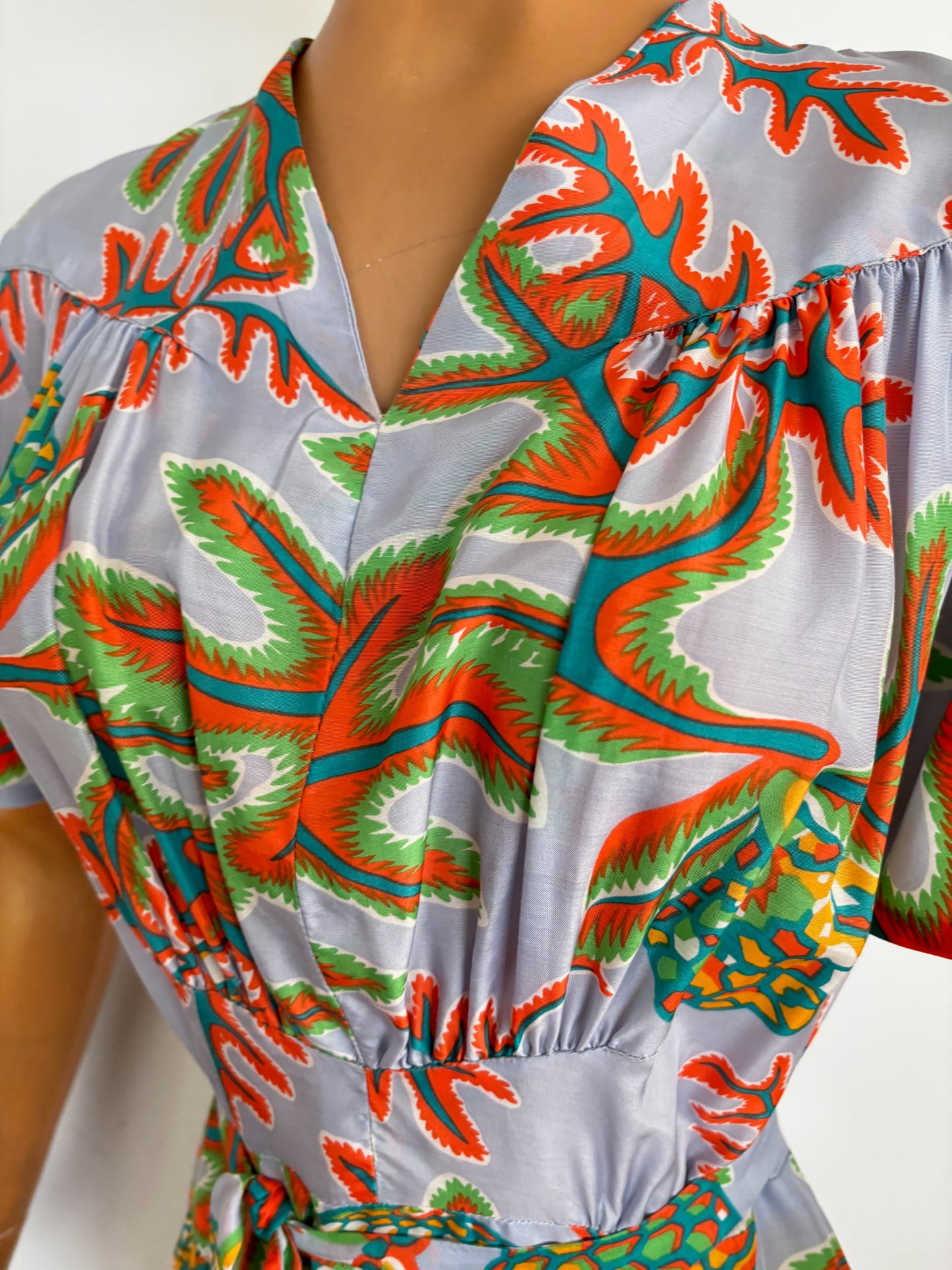 1940s Silk Novelty Print Dress | S