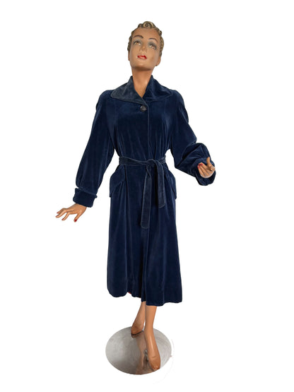 M | 1950s Blue Velvet Swing Coat With Milium Lining