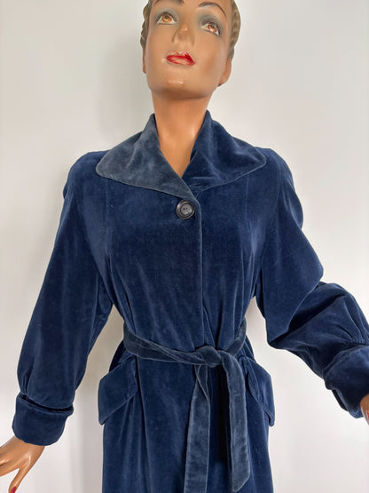 M | 1950s Blue Velvet Swing Coat With Milium Lining