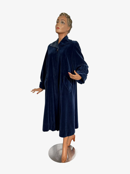 M | 1950s Blue Velvet Swing Coat With Milium Lining