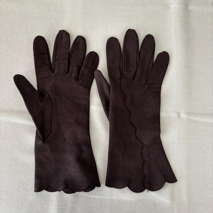 Vintage Scalloped Black Gloves | Size 7