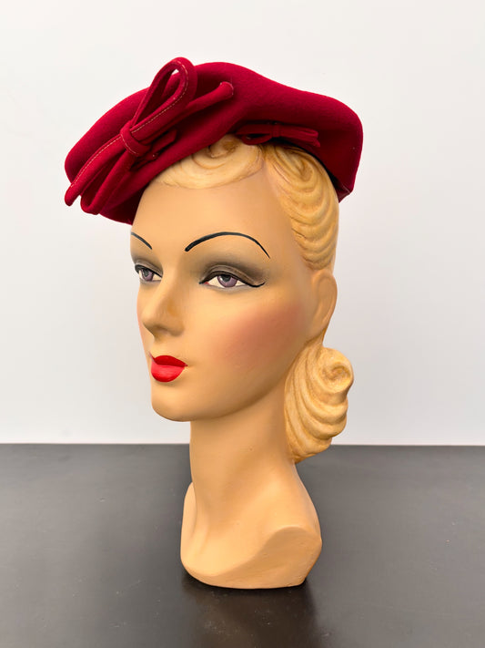 1940s Red Felt Tilt Beret with Bows
