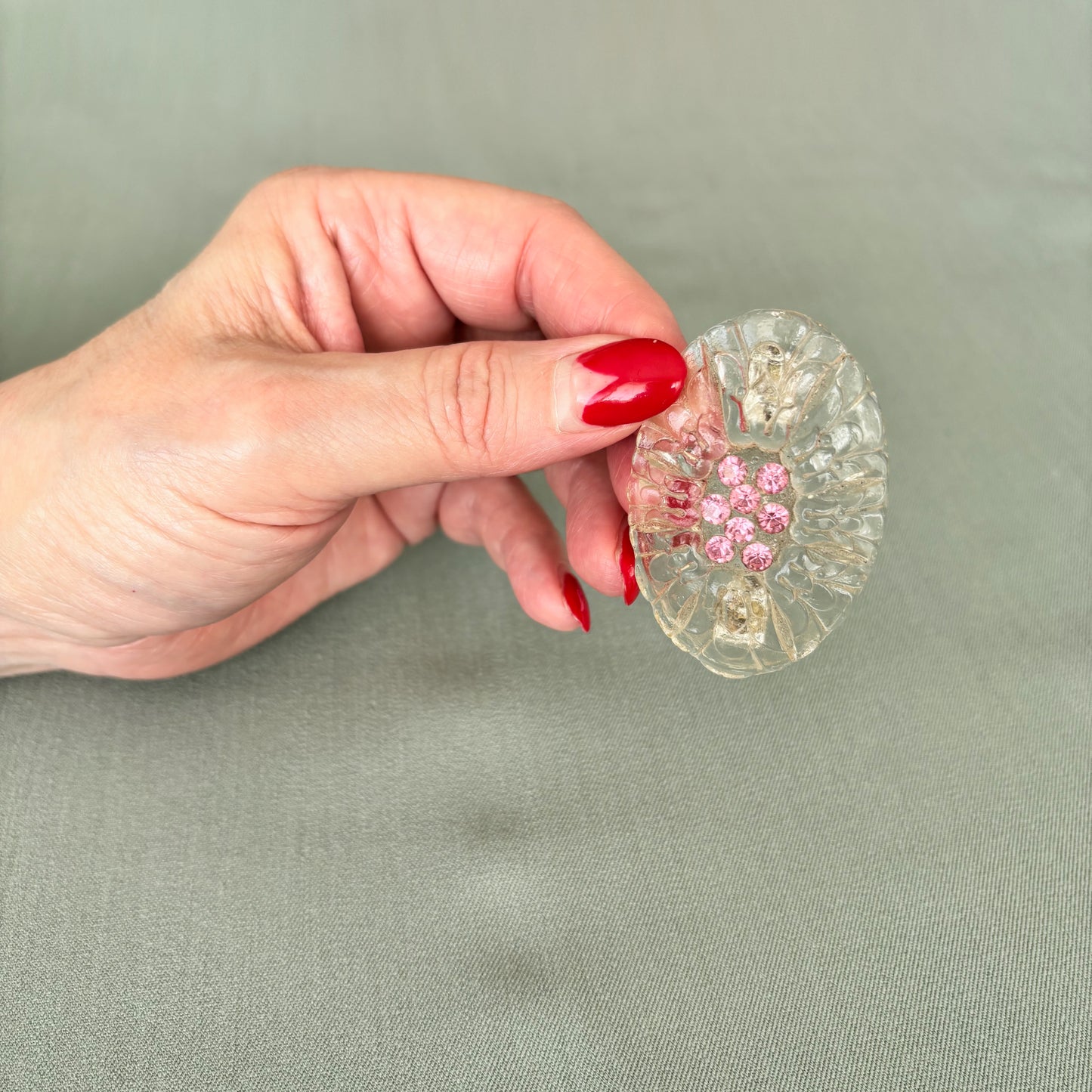 1950s Oval Glass and Rhinestones Brooch