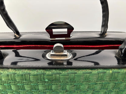 1950s Green Straw & Black Patent Leather Box Handbag