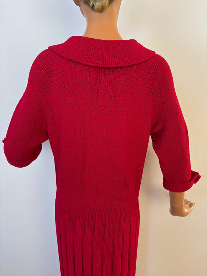 M/L | 1940s/1950s Red Knit Dress