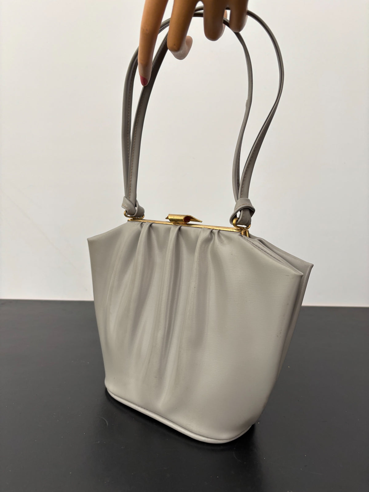 1950s Grey Vinyl Pleated Handbag with Gold Tone Frame