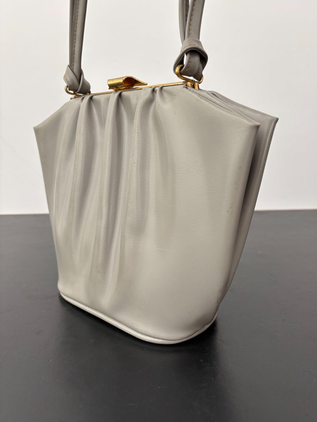 1950s Grey Vinyl Pleated Handbag with Gold Tone Frame