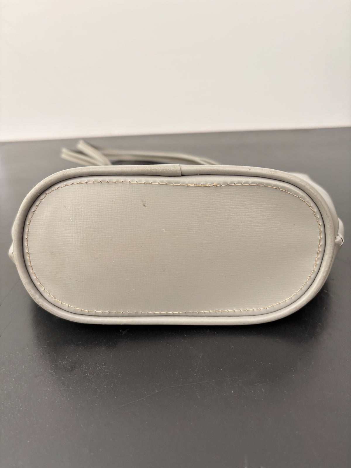 1950s Grey Vinyl Pleated Handbag with Gold Tone Frame