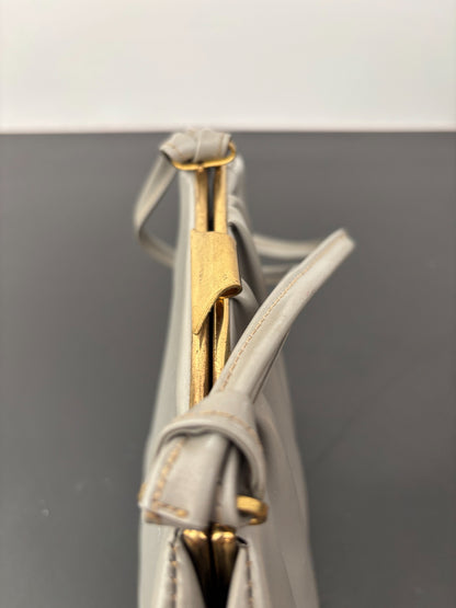 1950s Grey Vinyl Pleated Handbag with Gold Tone Frame