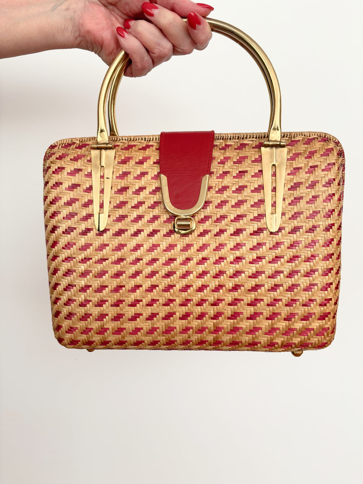 1950s Red Straw Box Handbag w. Gold Metal Hardware