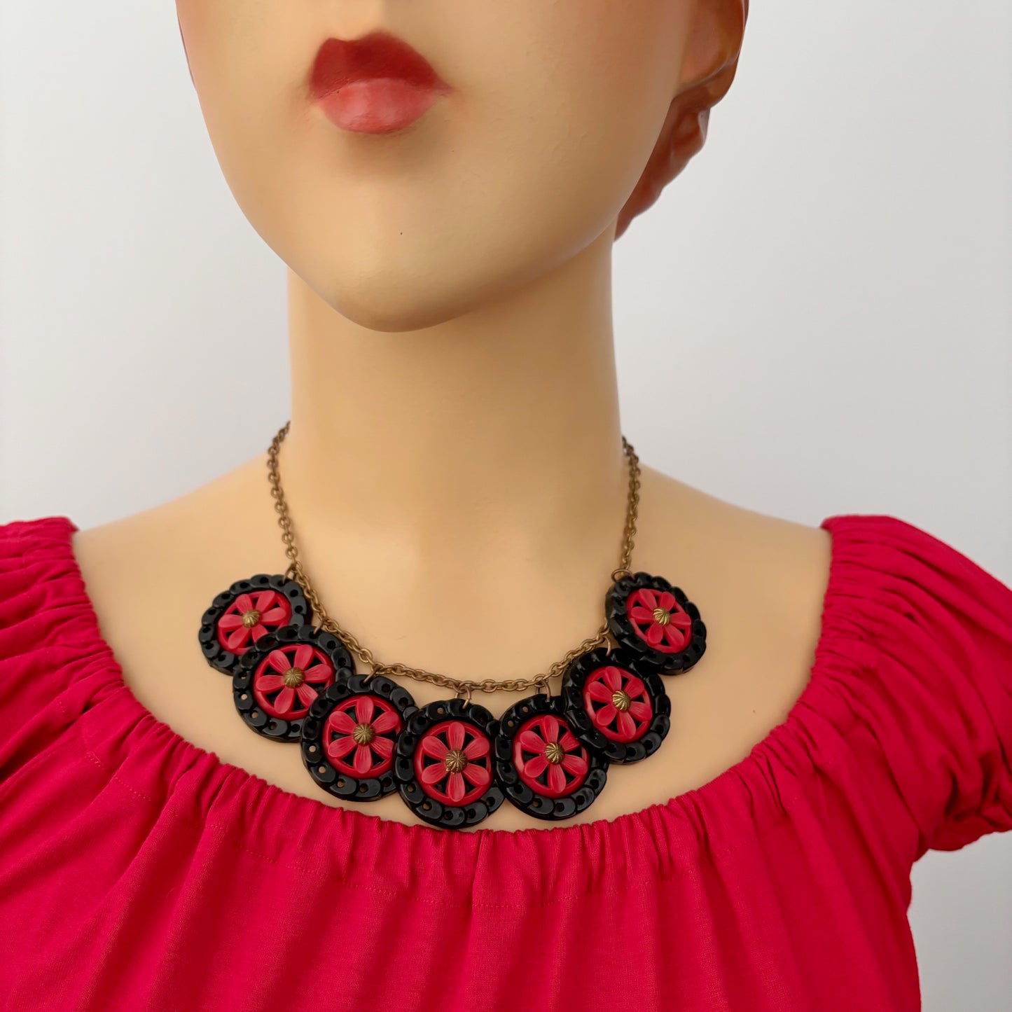 1950s Cartwheel Necklace
