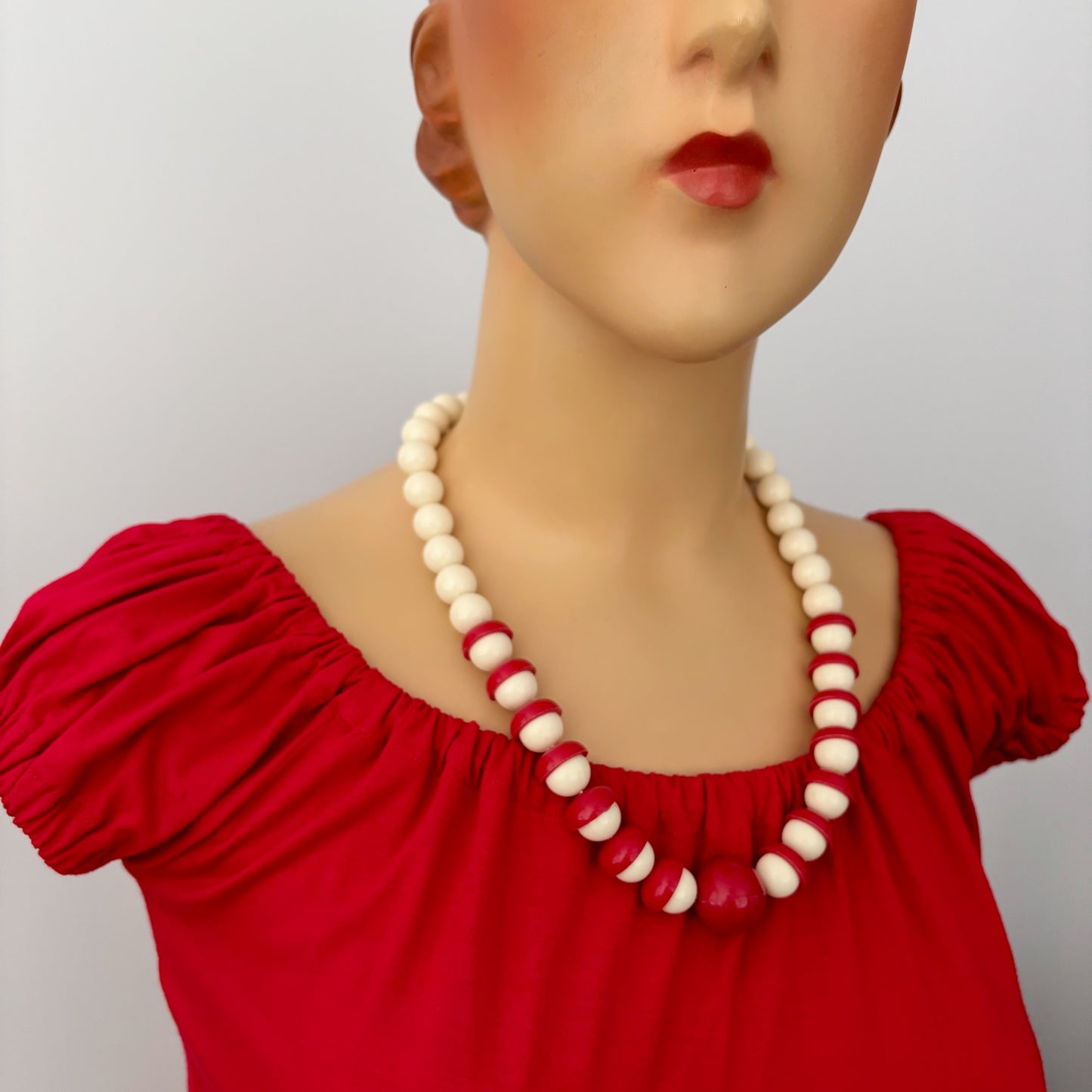 Mid Century Ball Beaded Necklace
