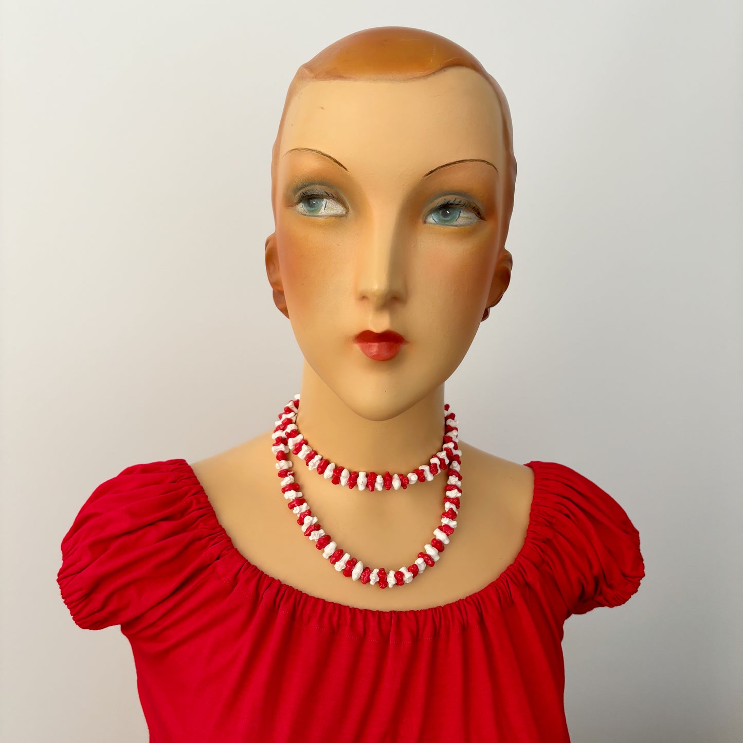 Mid Century Whimsical Bead Necklace