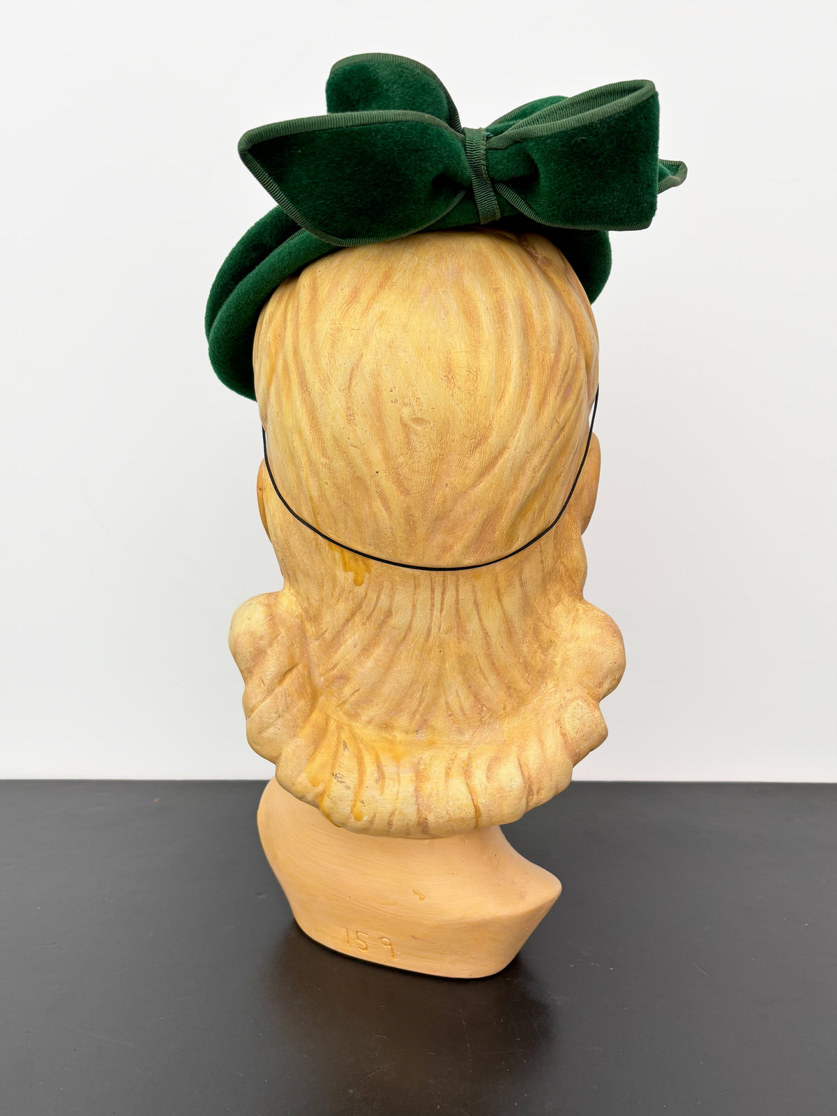 1940s Green Velour Felt Pancake Hat | Néodaim Paris