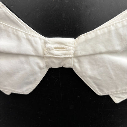 1930s Button-On Bow