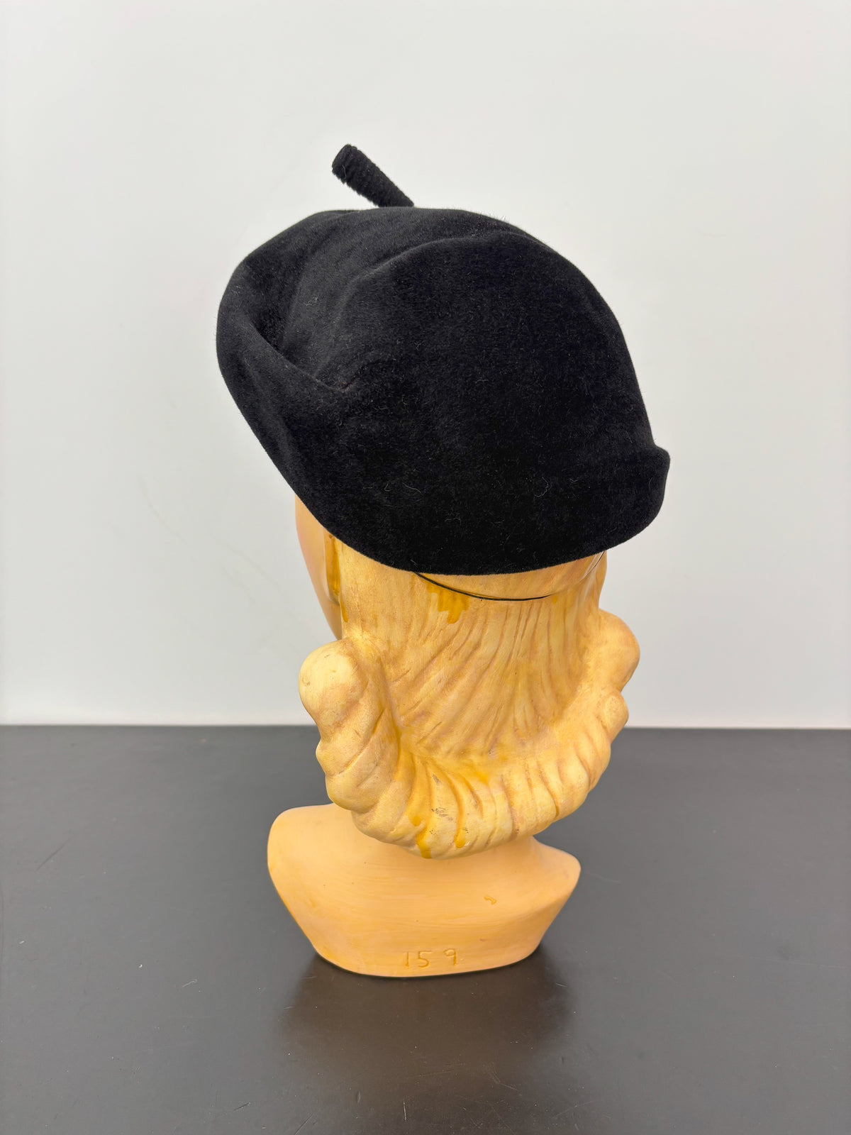 1930s/40s Black Velour Felt Tilt Hat With Hat Pin