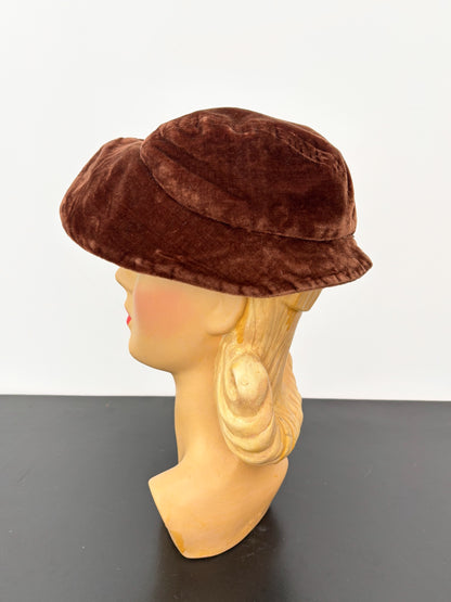 1930s Brown Velvet Hat With Asymmetric Brim | Rose Descat Paris