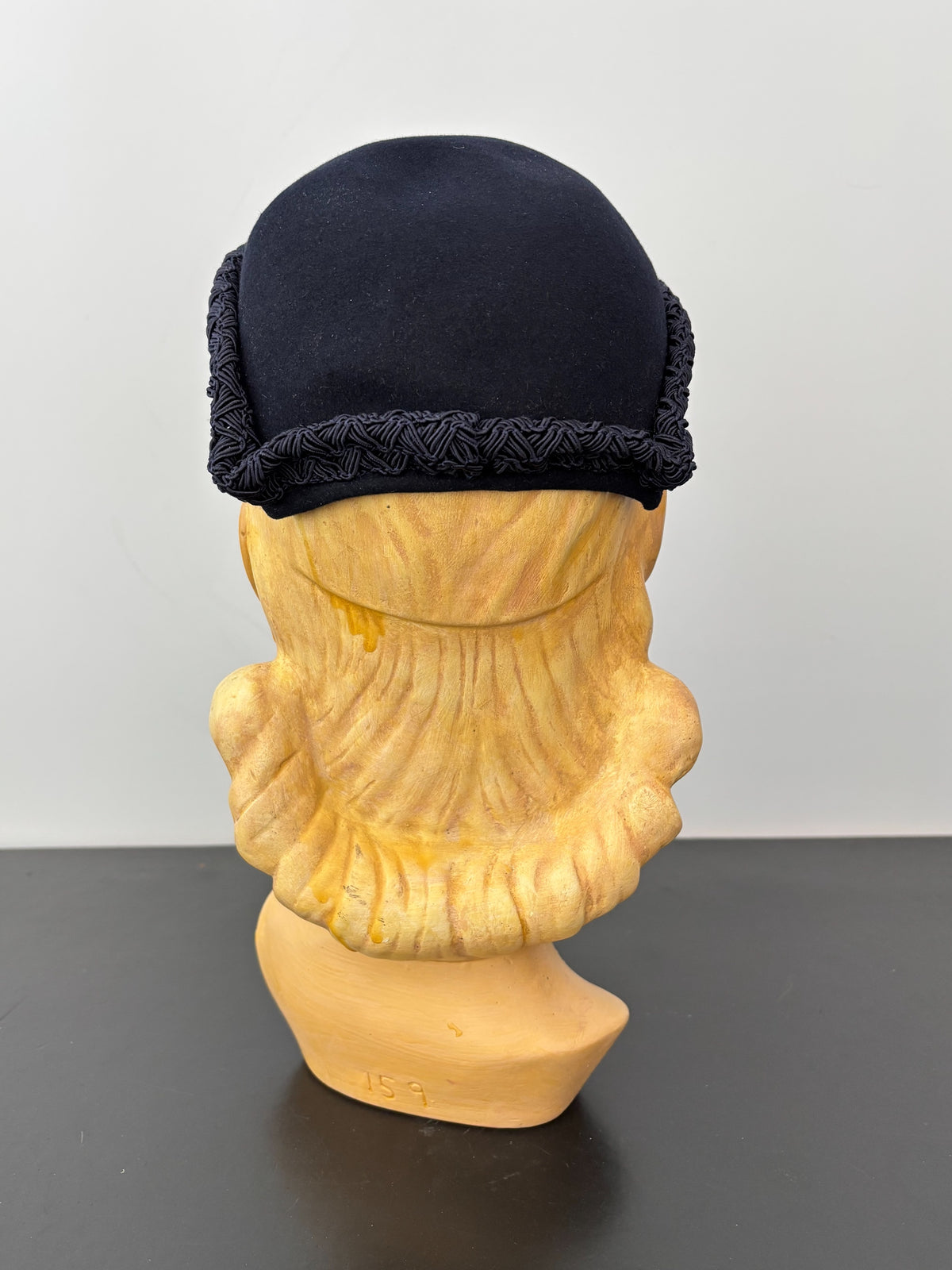 1930s/40s Dark Navy Blue Felt Capulet Hat