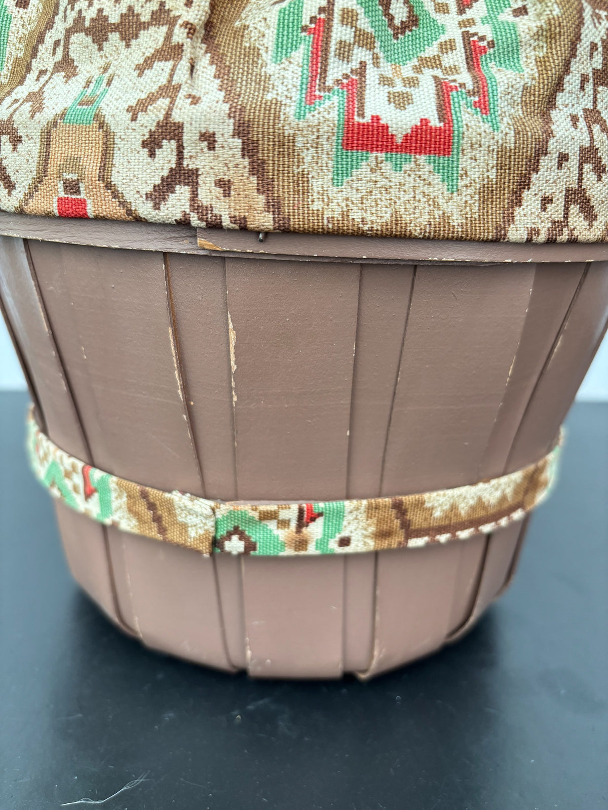 1950s Aztec Southwestern Wooden Bucket Bag with Glitter Lucite Handles