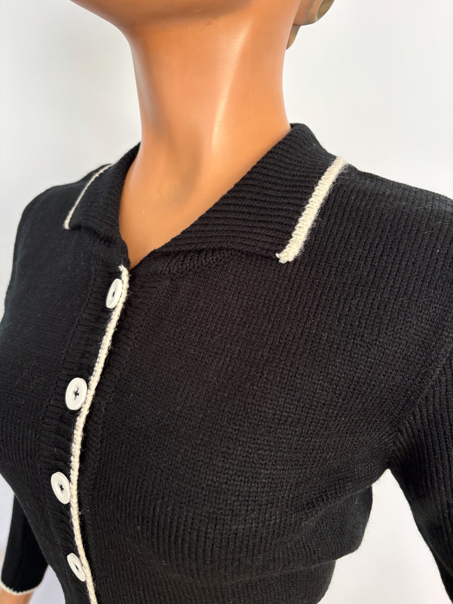 Betty Collared Cardigan in Black