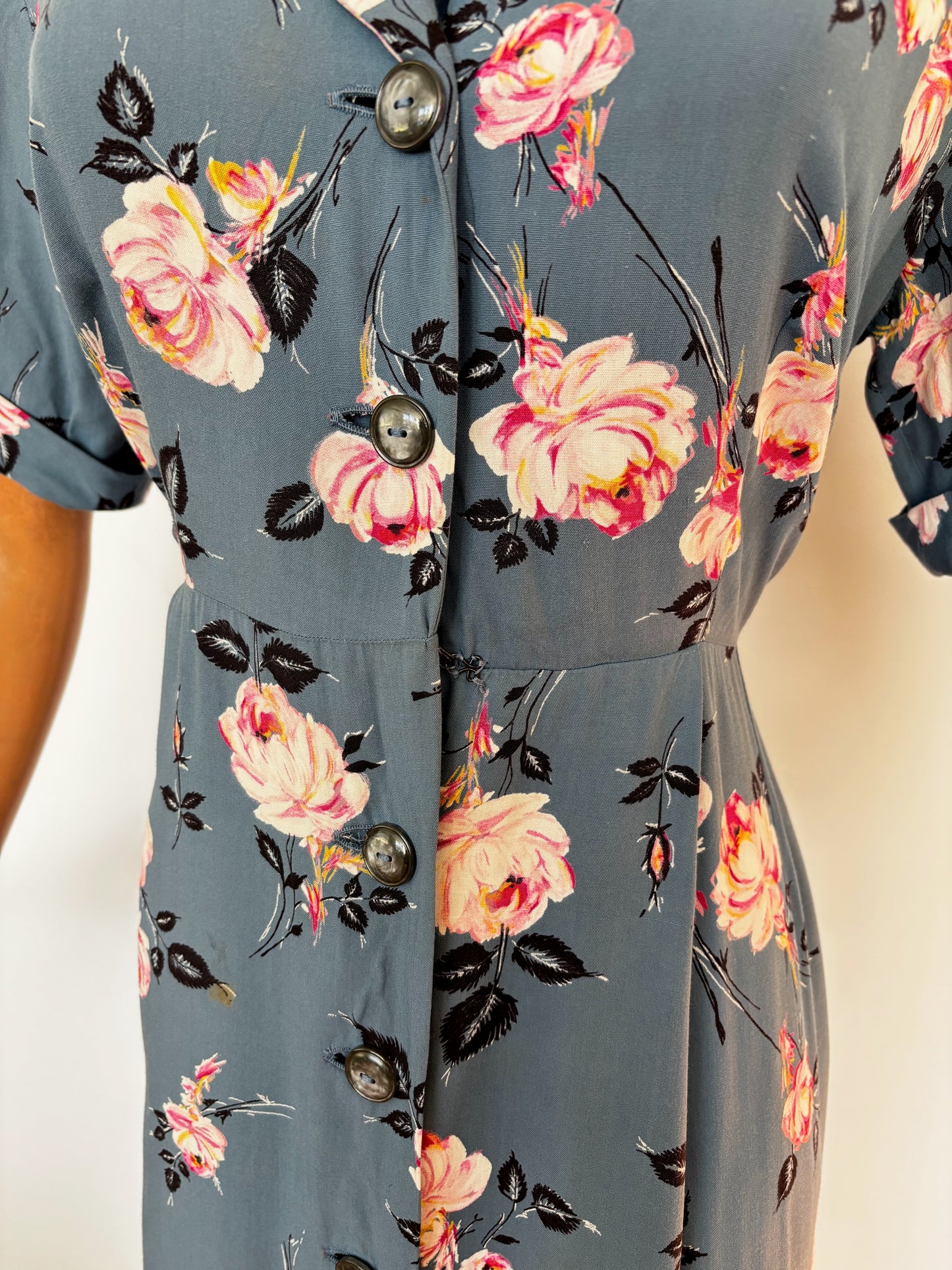 1940s Rayon Button Down Dress | L/XL