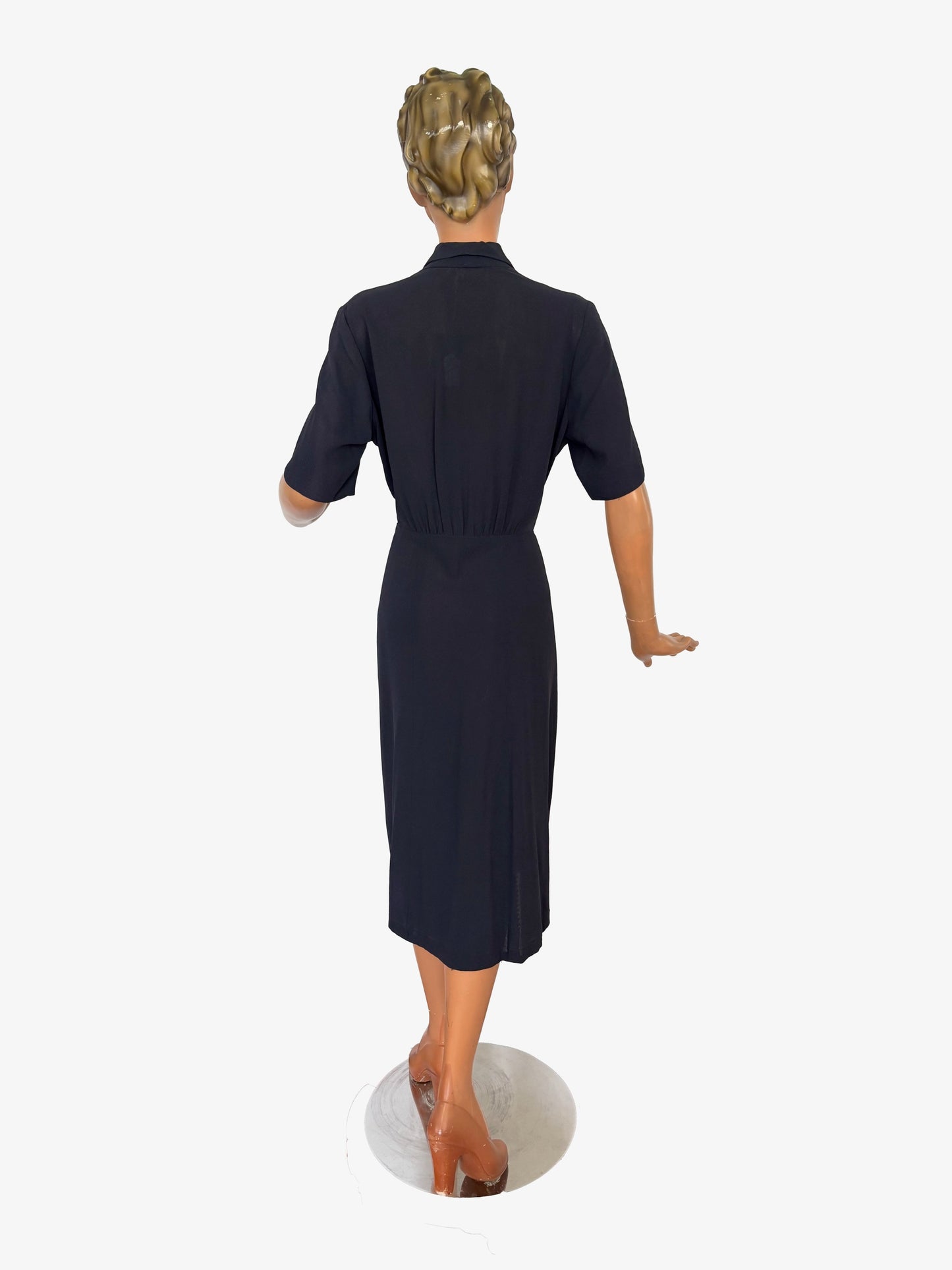 L | 1940s Carmen Classic Crepe Button Down Dress