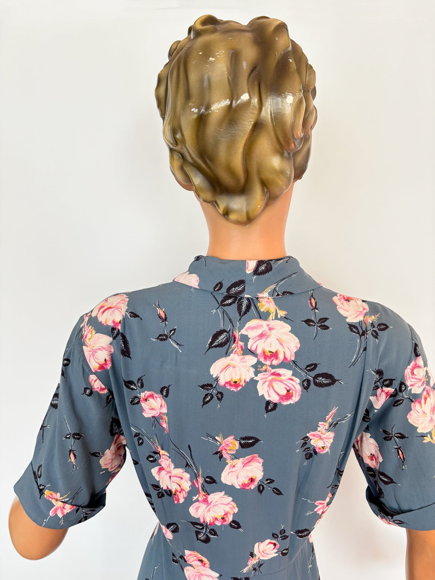 1940s Rayon Button Down Dress | L/XL