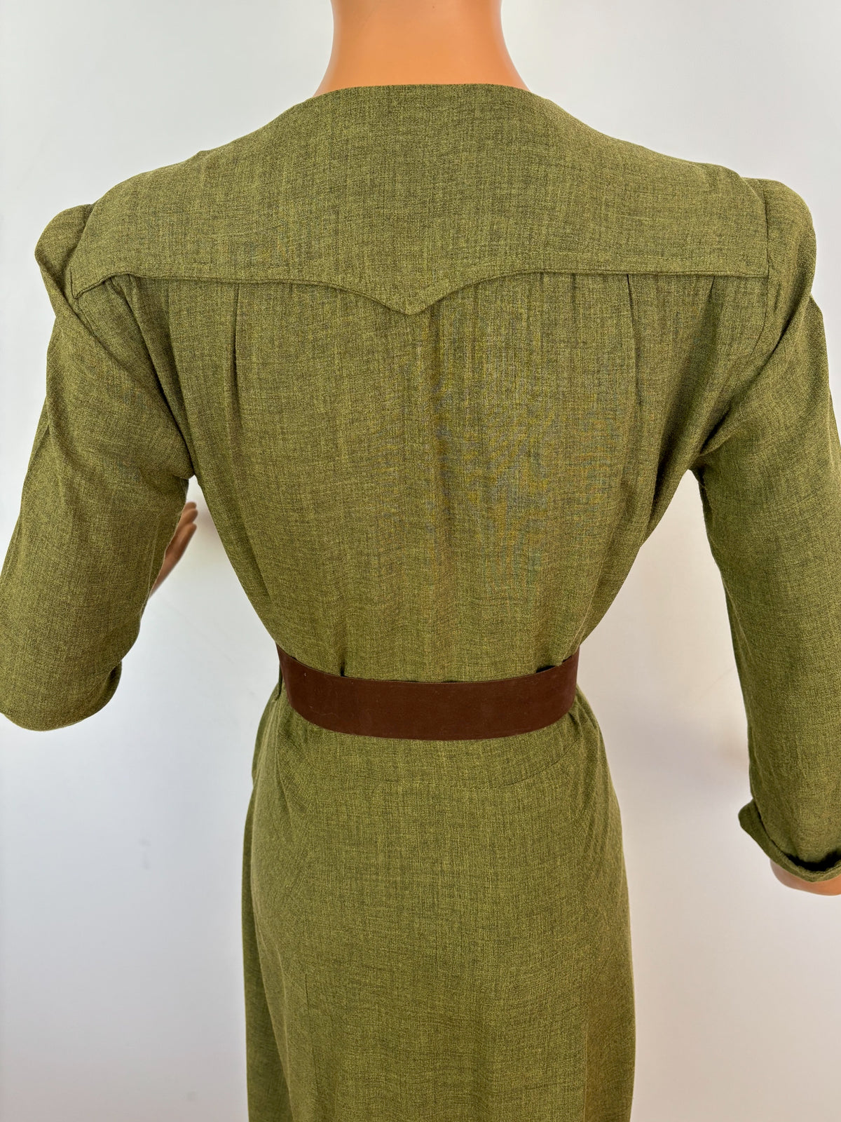 M/L | 1940s Style Olive Green Rayon Day Dress