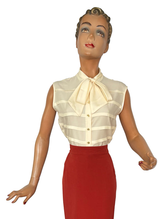 1950s/1960s Pussy Bow Blouse | Medium/Large