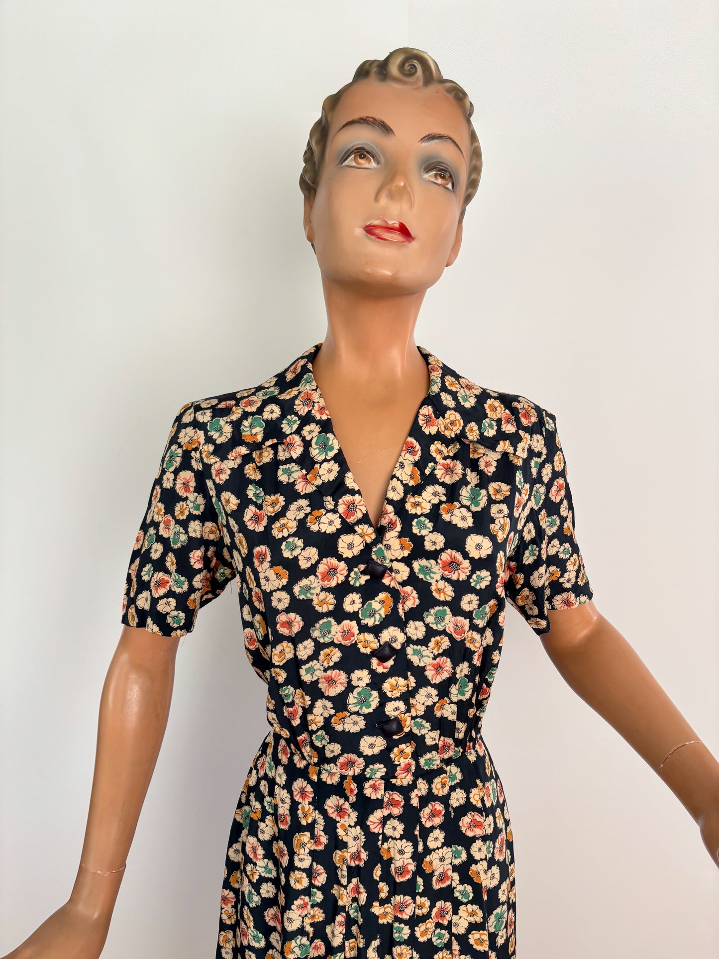 S | 1940s Rayon Floral Dress