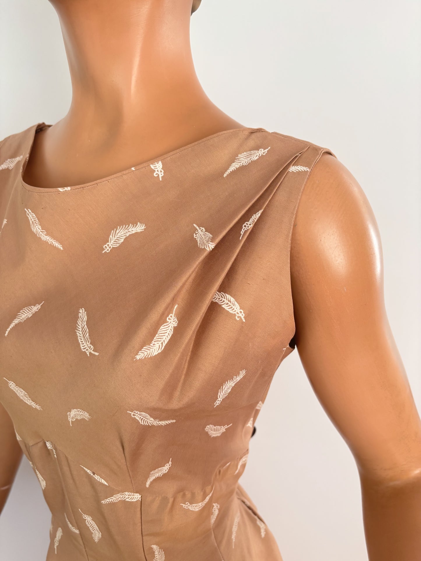 M | 1950s Feather Print Poplin Dress
