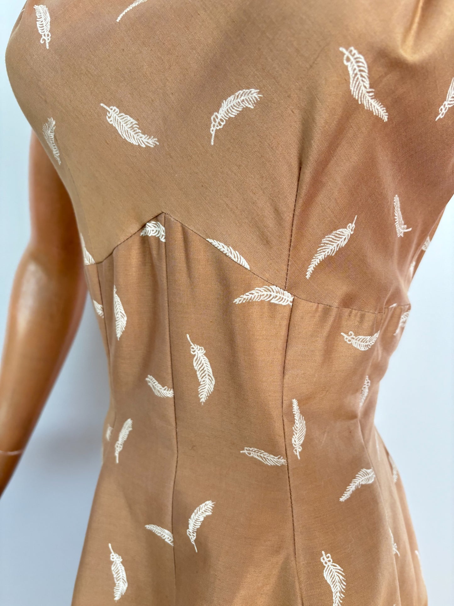 M | 1950s Feather Print Poplin Dress
