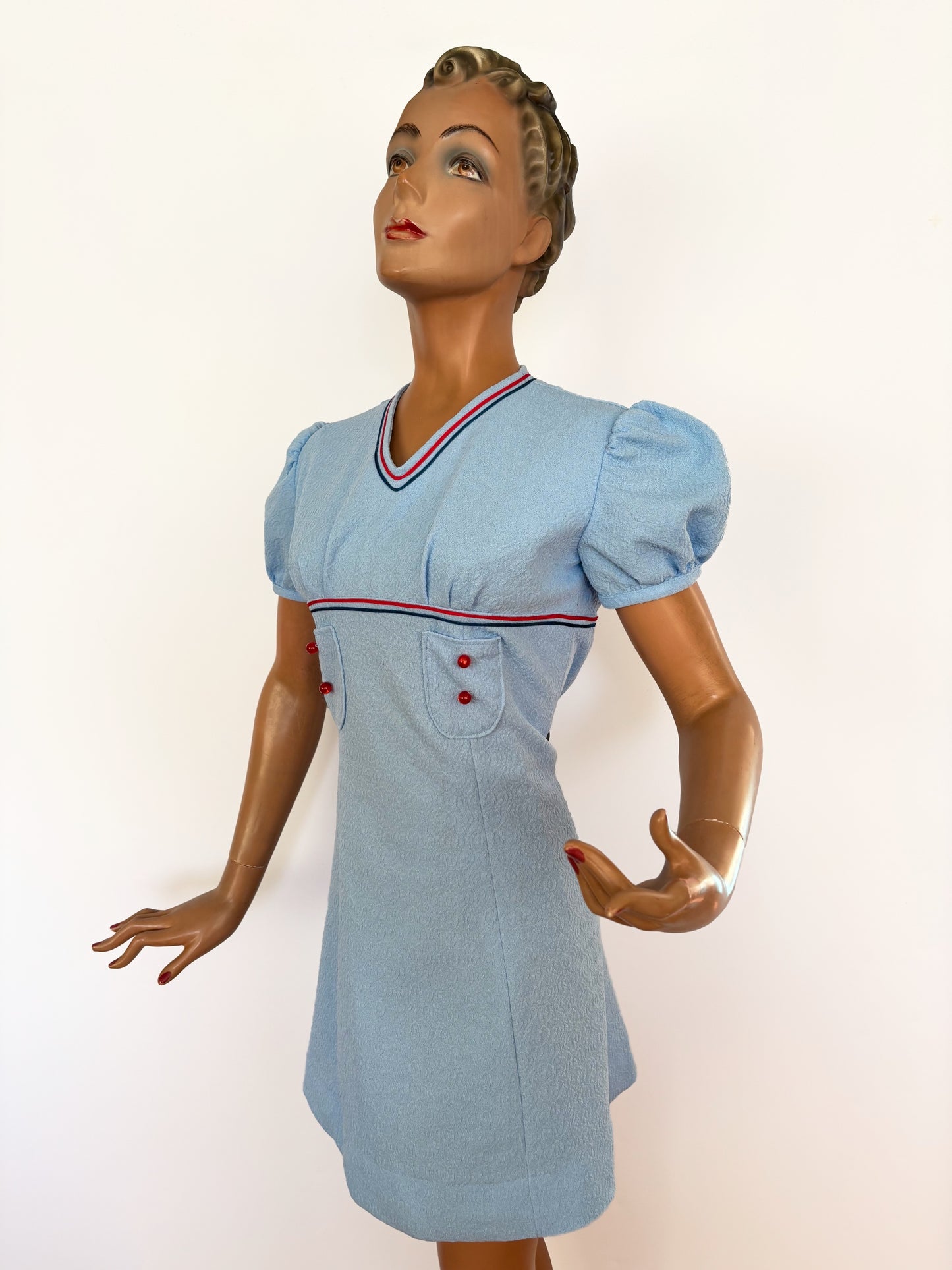 M | 1960s Mod Mini Dress Light Blue With Red And Navy Trim