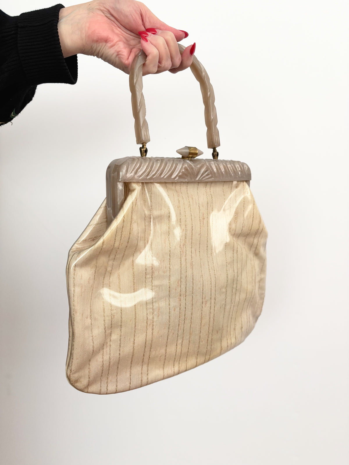 1950s Rialto New York Handbag with Carved Lucite Frame